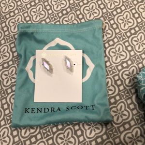 Belinda Diamond Shape Earring